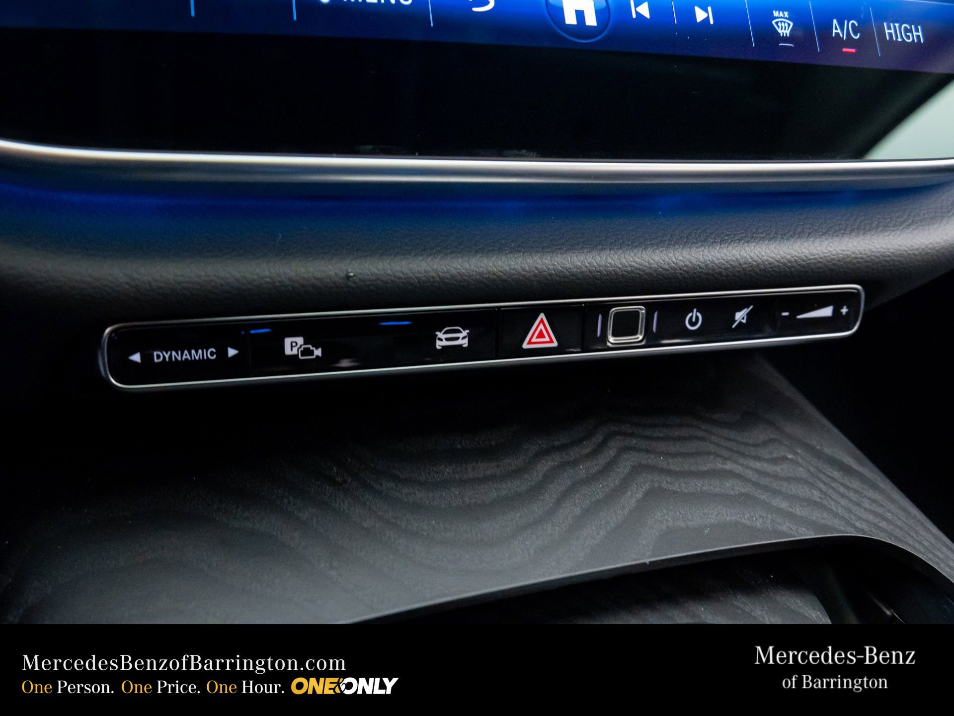 New 2026 Mercedes-Benz E 350 4MATIC Sedan image 23