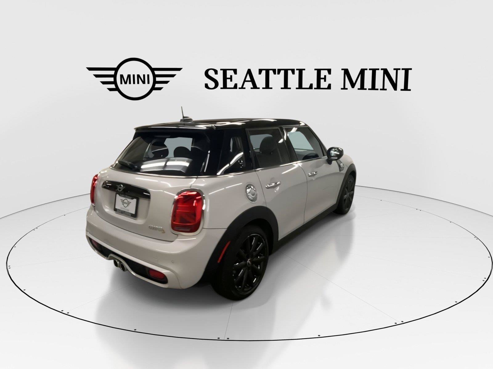 Used 2020 MINI Cooper S FWD image 11