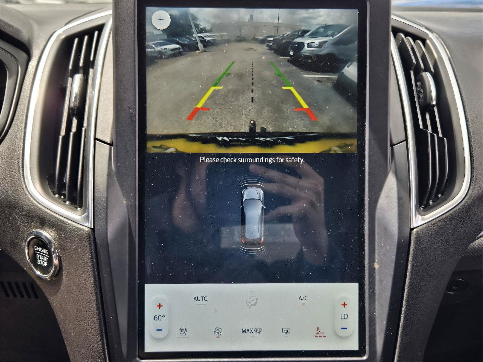 Used 2023 Ford Edge Titanium w/ Class II Trailer Tow Package AWD/4WD image 14