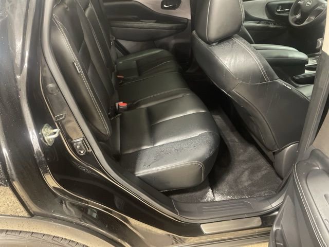 Certified 2024 Nissan Murano SV w/ SV Midnight Edition Package image 28