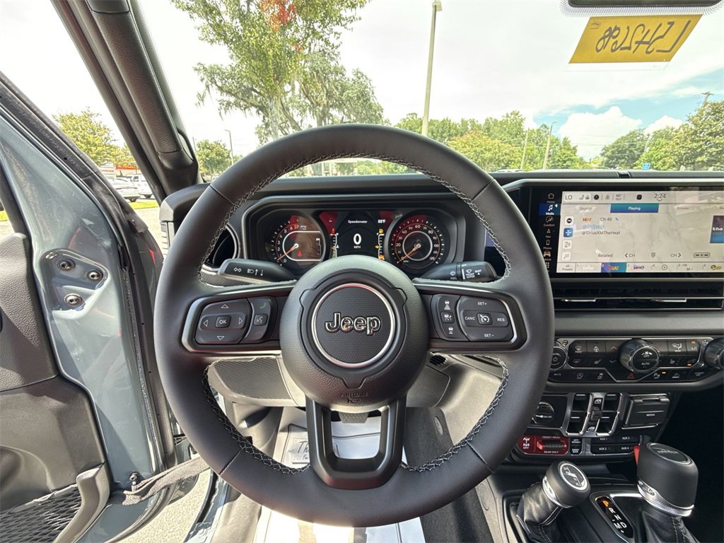 New 2025 Jeep Gladiator Rubicon w/ Safety Group image 14