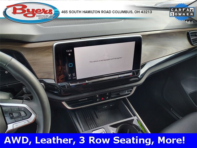 Used 2025 Volkswagen Atlas SE image 22