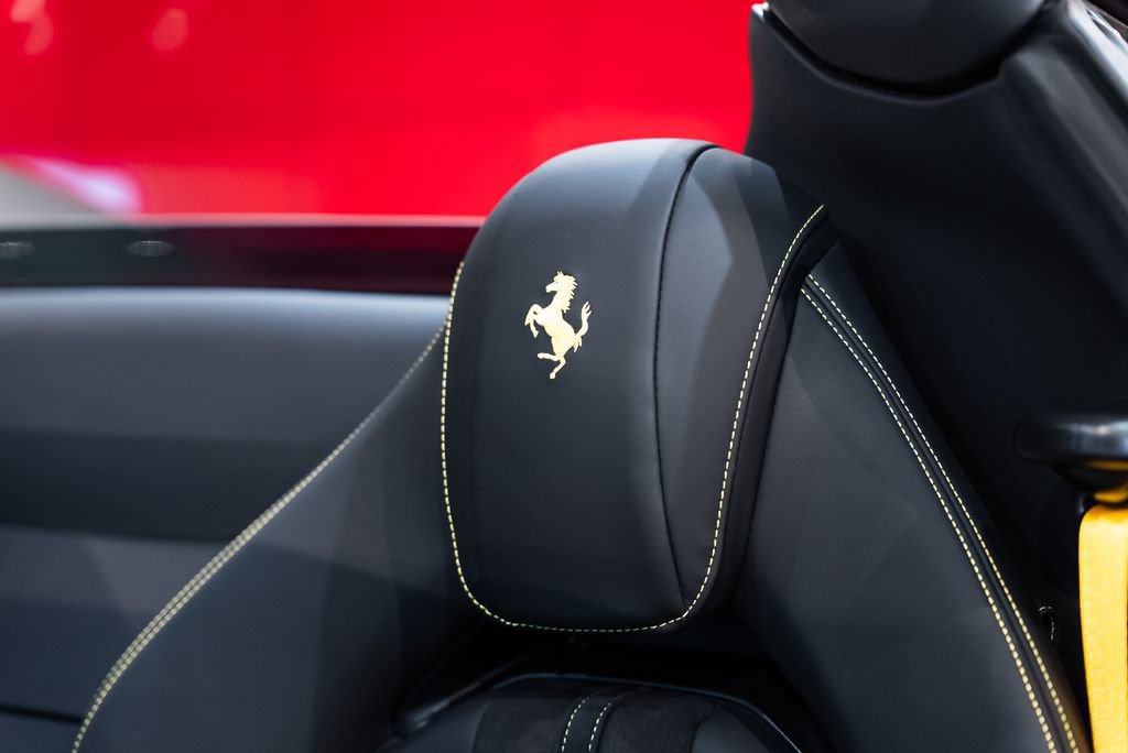 Certified 2023 Ferrari 812 GTS RWD image 6