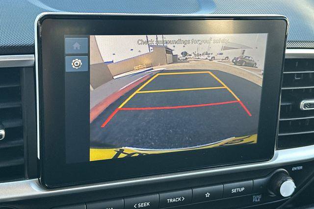 Certified 2026 Hyundai Venue SE FWD image 19