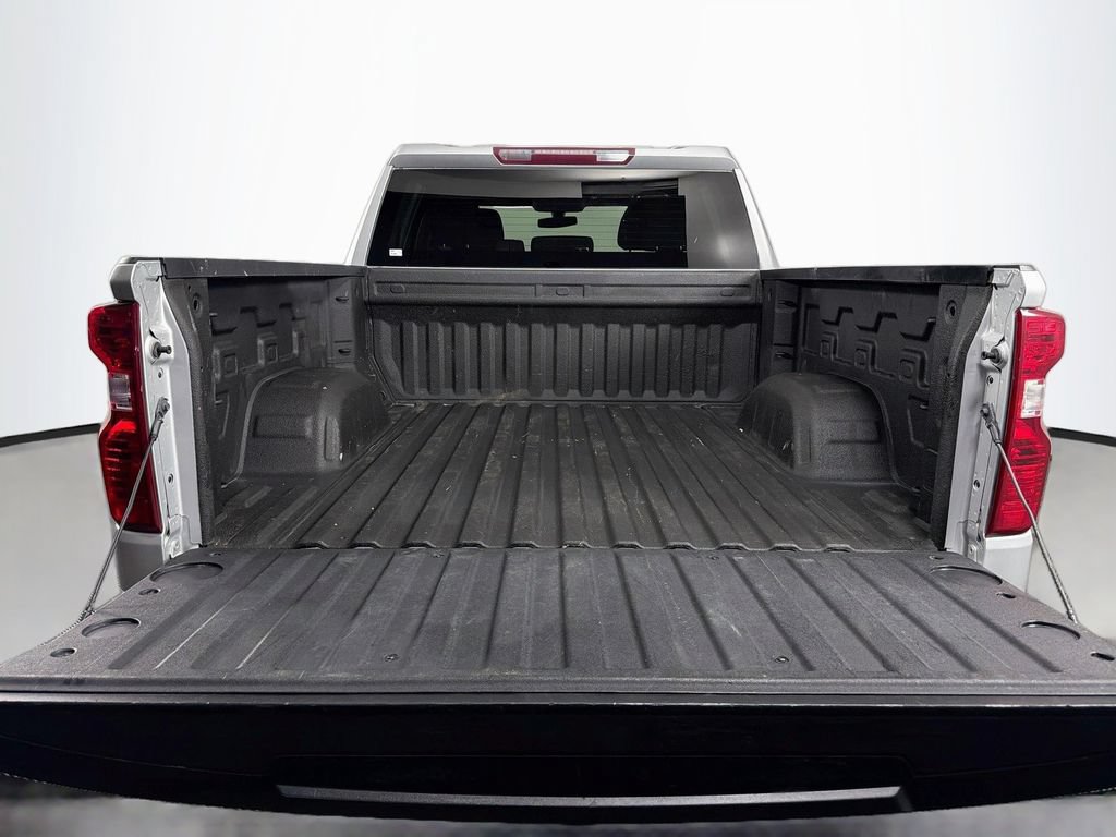 Used 2022 Chevrolet Silverado 1500 LT AWD/4WD image 25