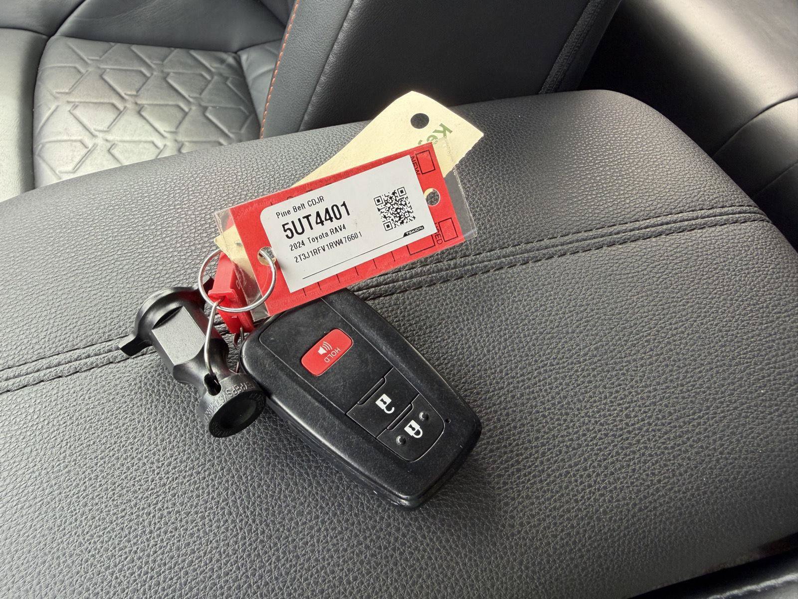 Used 2024 Toyota RAV4 Adventure AWD/4WD image 13