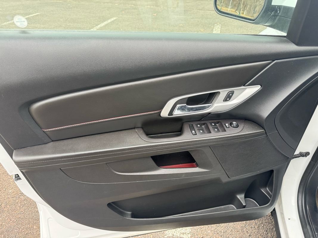 Used 2017 GMC Terrain SLE w/ LPO, Protection Package image 22