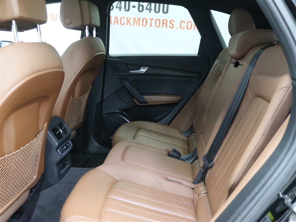 Used 2023 Audi Q5 2.0T Premium w/ Convenience Package AWD/4WD image 17