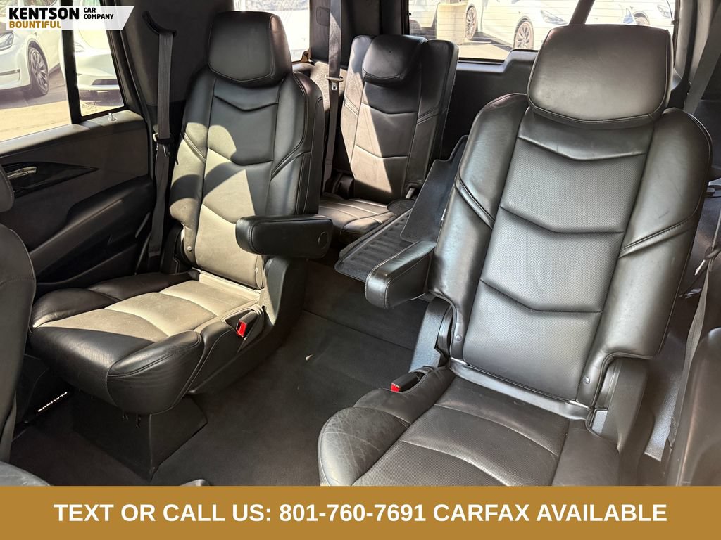Used 2018 Cadillac Escalade Platinum AWD/4WD image 35