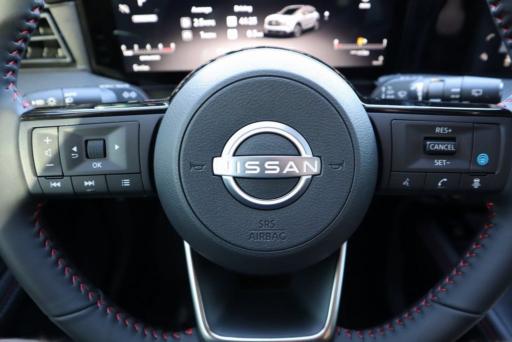 New 2025 Nissan Kicks SR FWD image 19