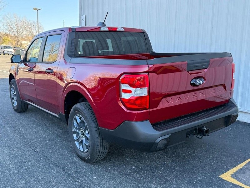 New 2025 Ford Maverick XLT w/ Equipment Group 301A image 4