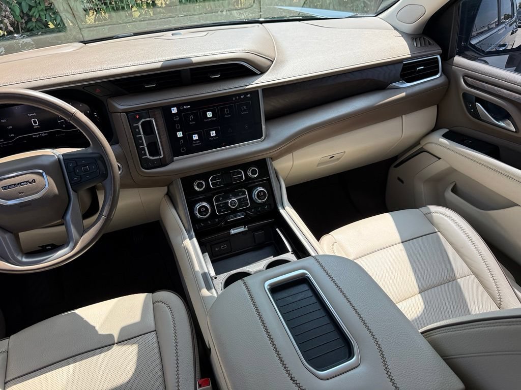 Used 2022 GMC Yukon Denali AWD/4WD image 27