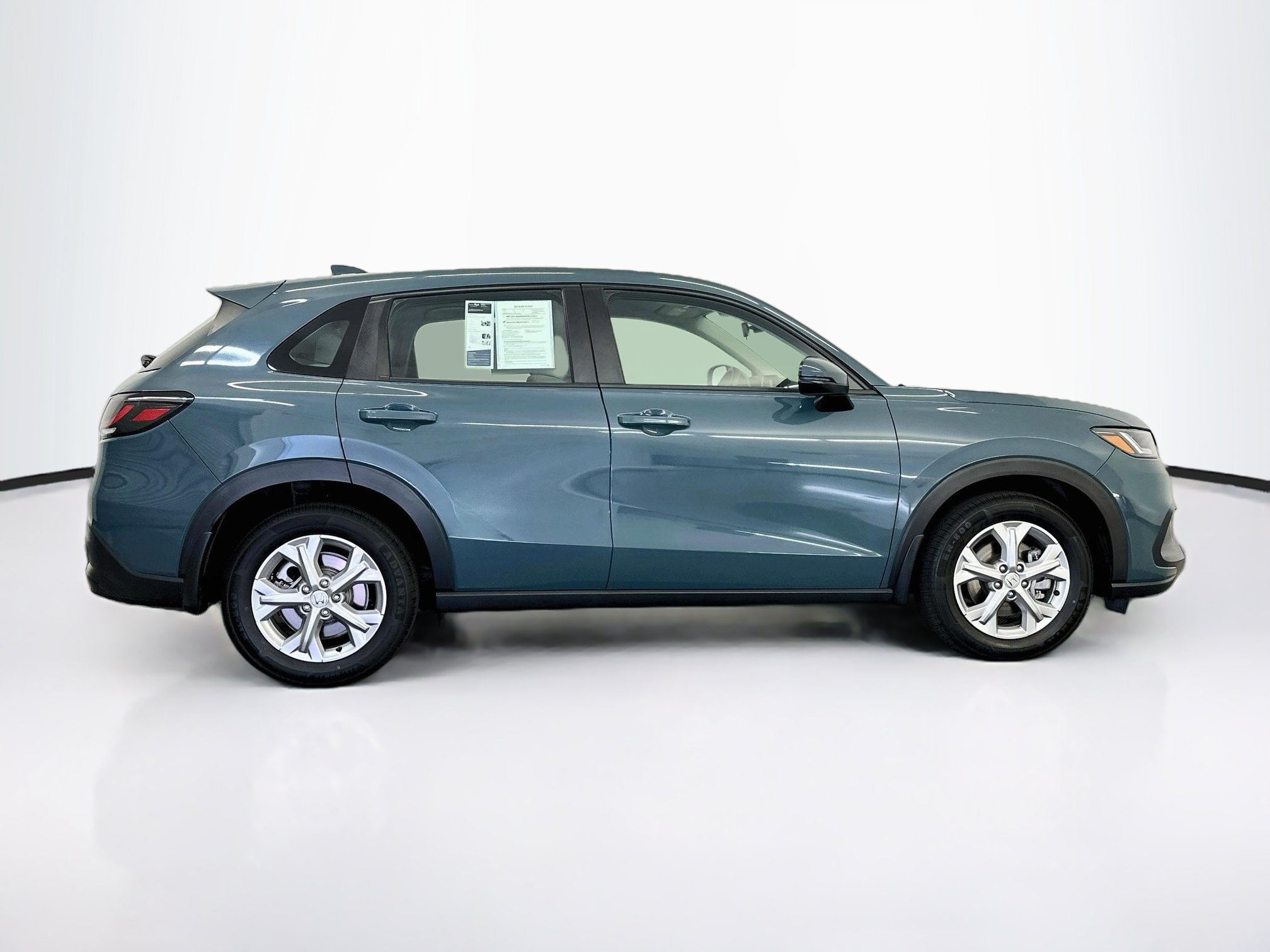 Used 2024 Honda HR-V LX image 10