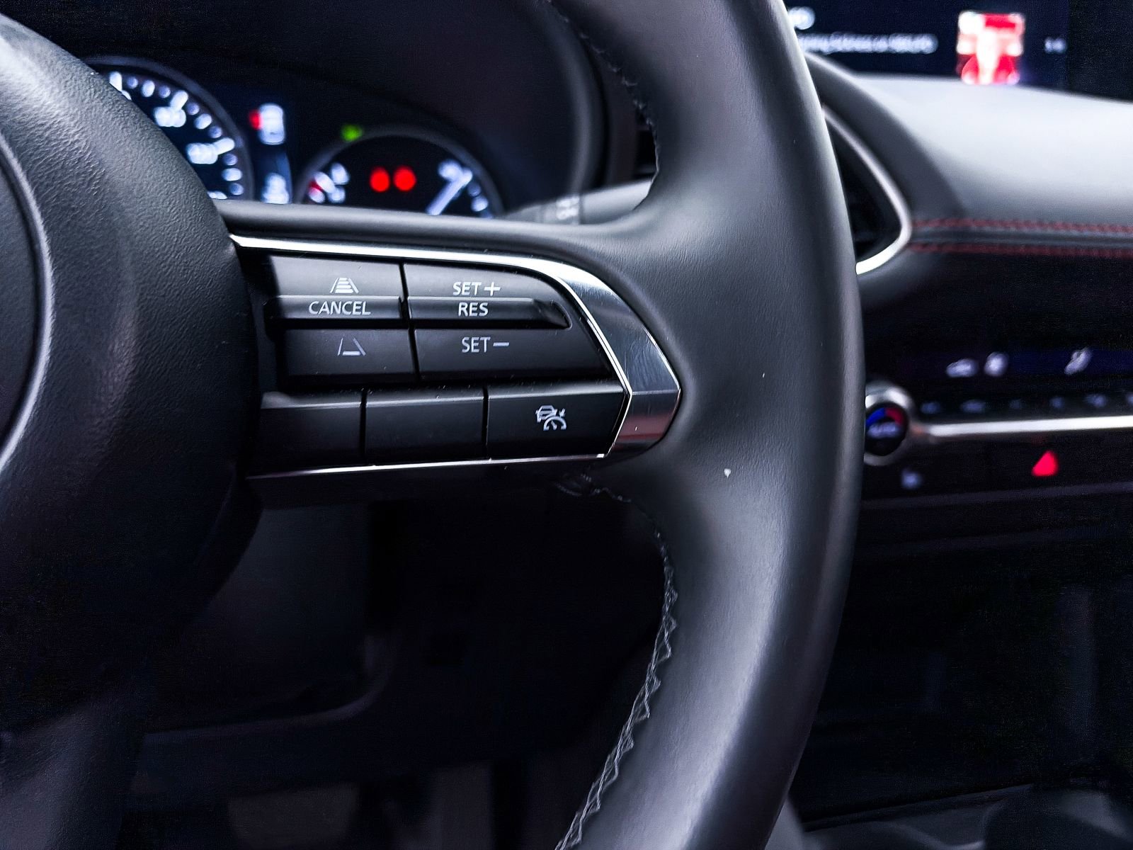 Used 2025 MAZDA MAZDA3 Carbon image 29