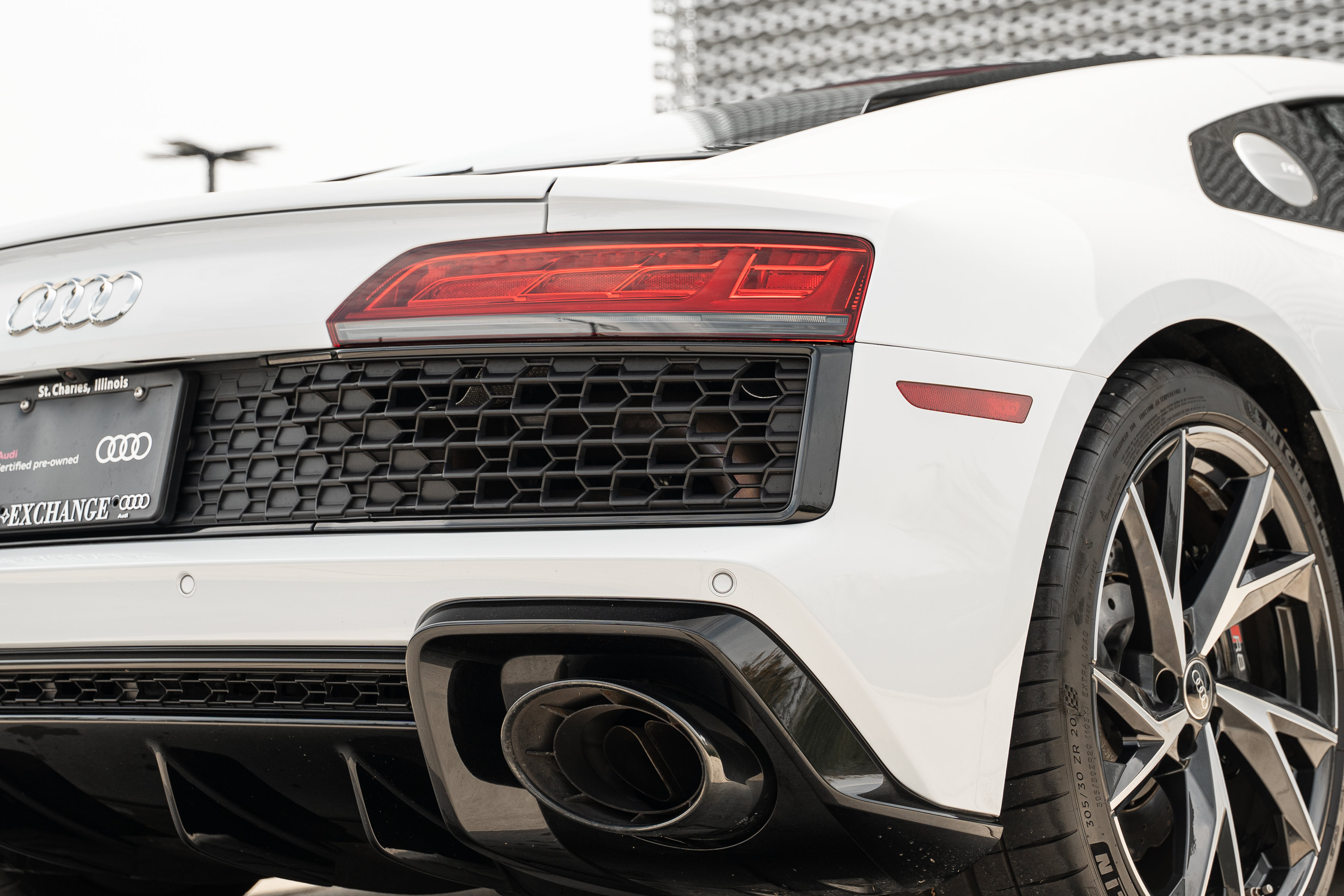 Certified 2023 Audi R8 V10 performance w/ Premium Package RWD image 41