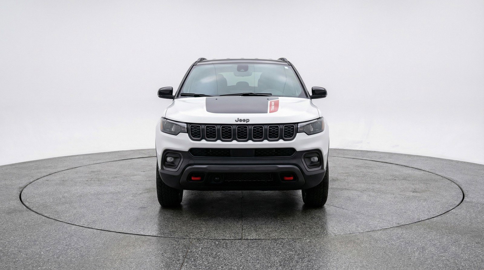Used 2025 Jeep Compass Trailhawk AWD/4WD image 2