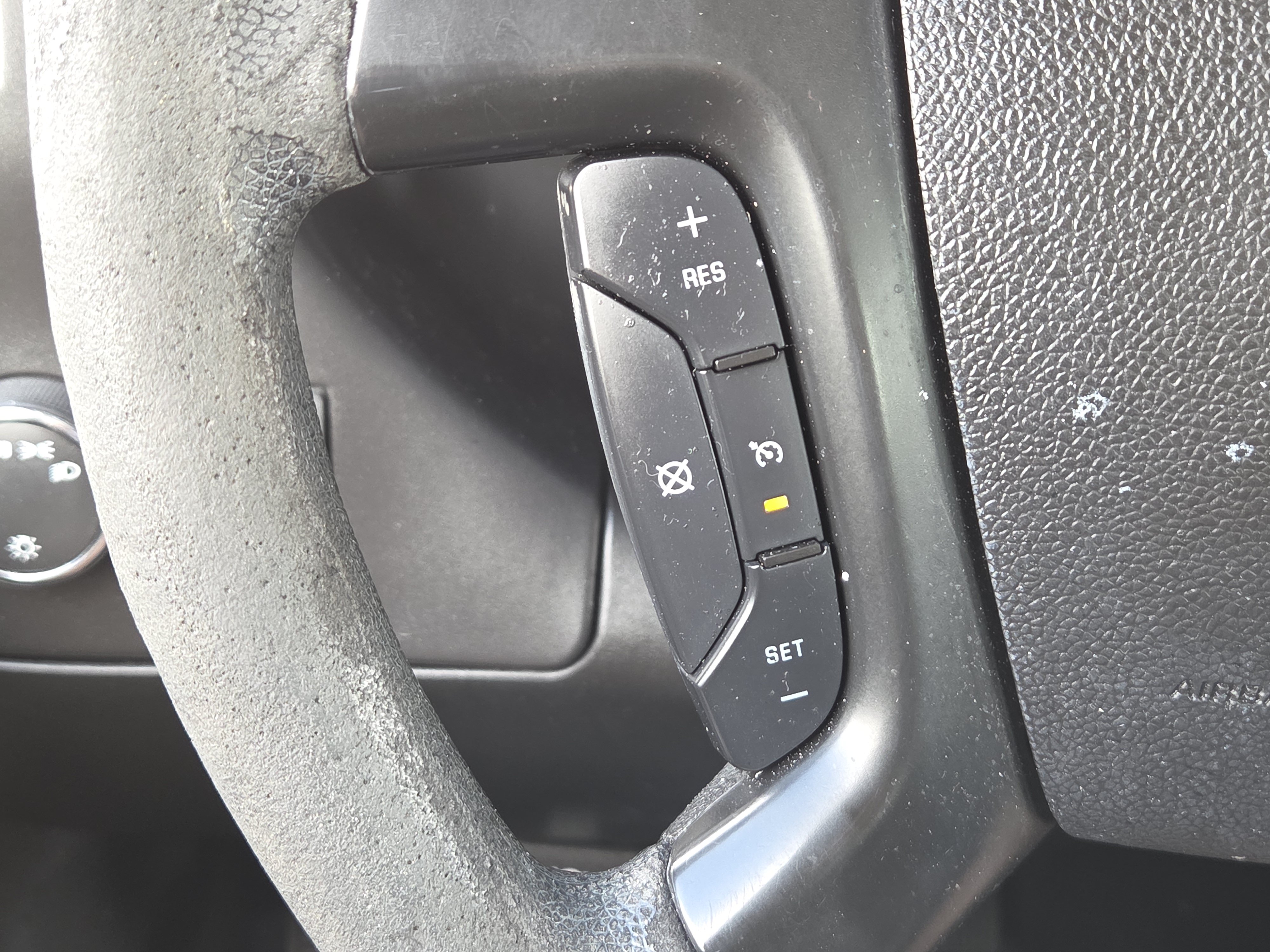Used 2015 GMC Savana 2500 RWD image 17