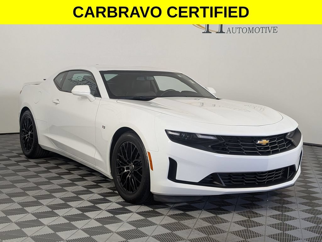 Certified 2022 Chevrolet Camaro LT w/ Technology Package RWD image 2