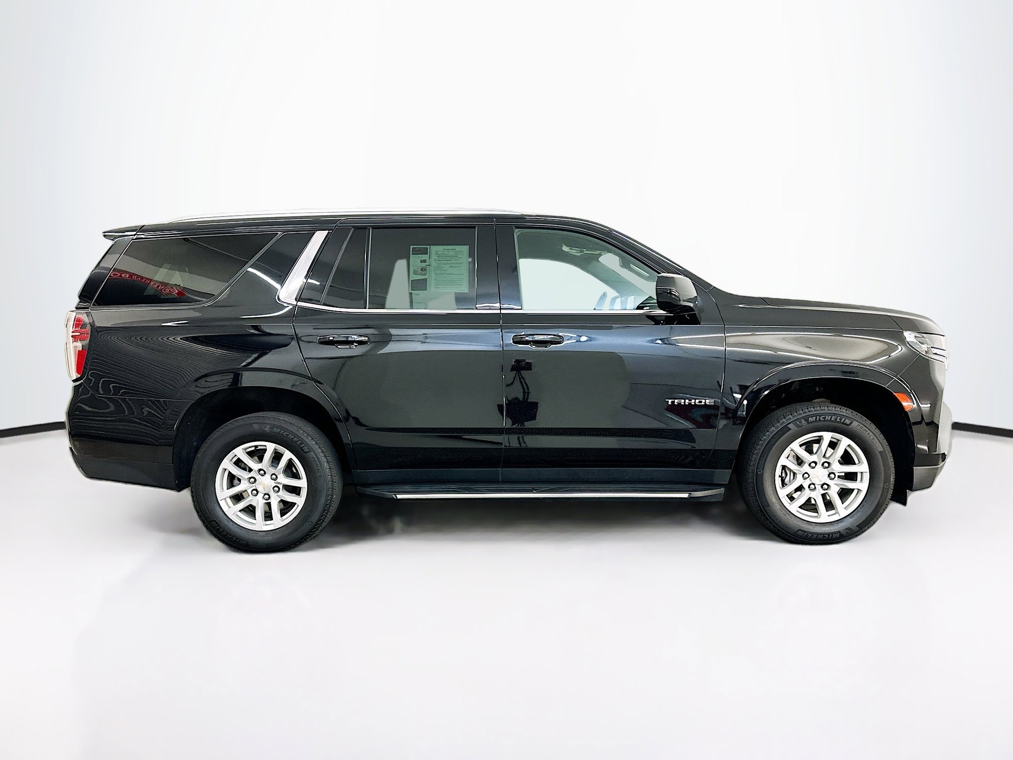 Used 2024 Chevrolet Tahoe LT image 10