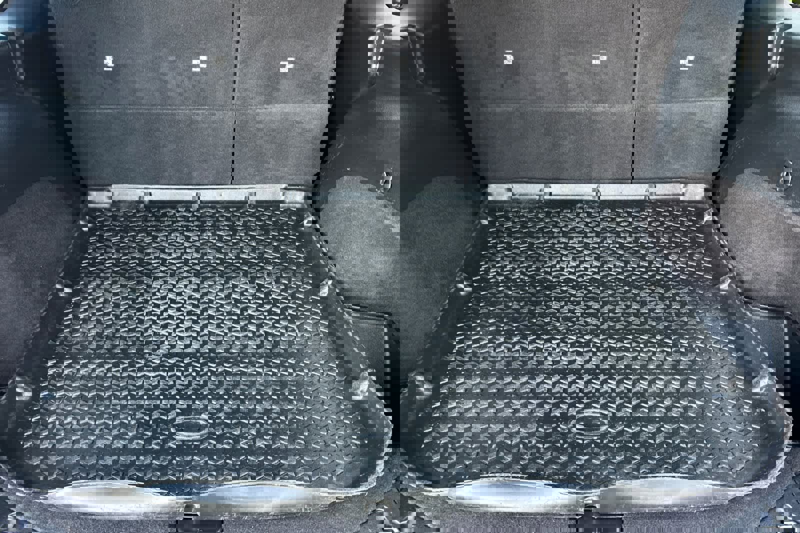 Used 2019 Jeep Grand Cherokee Laredo image 16