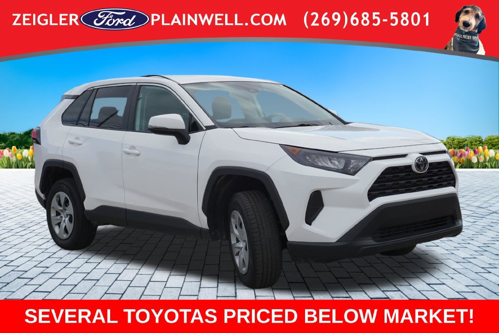 Used 2022 Toyota RAV4 LE AWD/4WD image 7