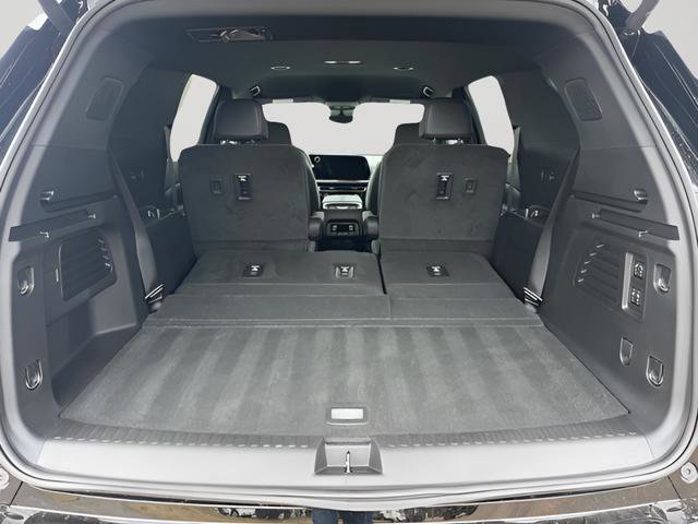 New 2026 Chevrolet Traverse RS image 8