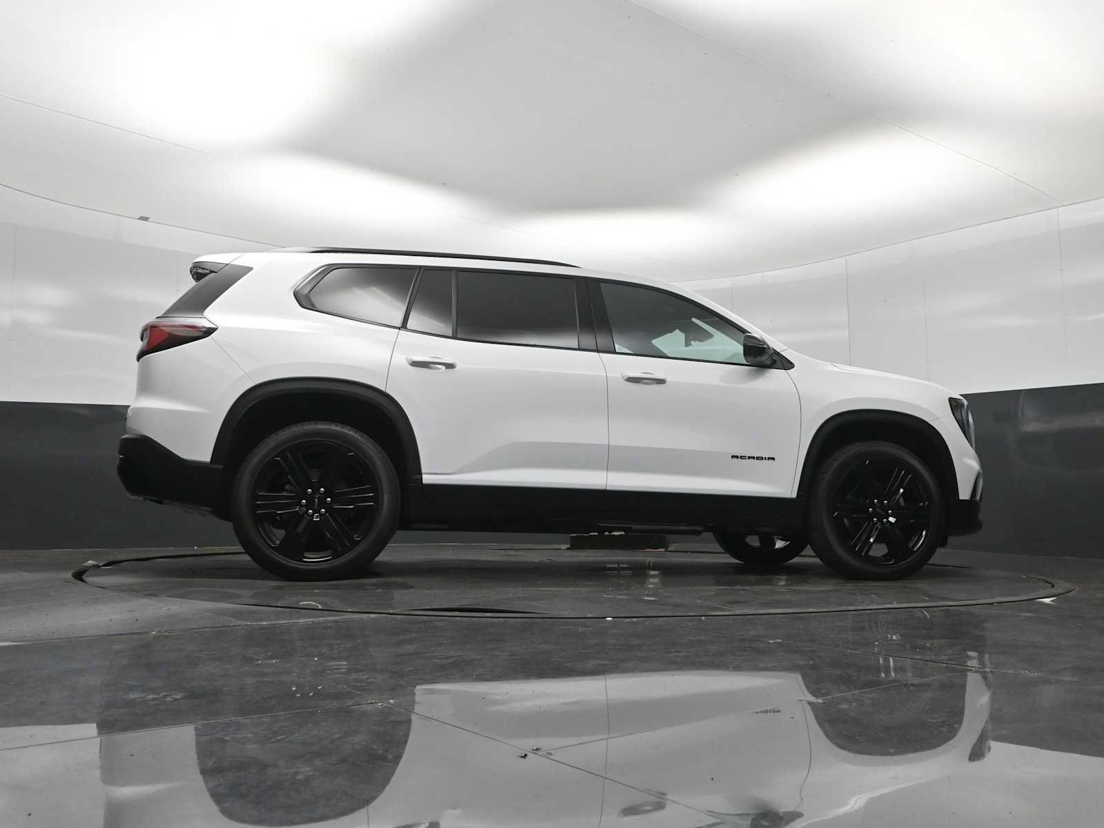 New 2026 GMC Acadia Elevation w/ Black Edition AWD/4WD image 31