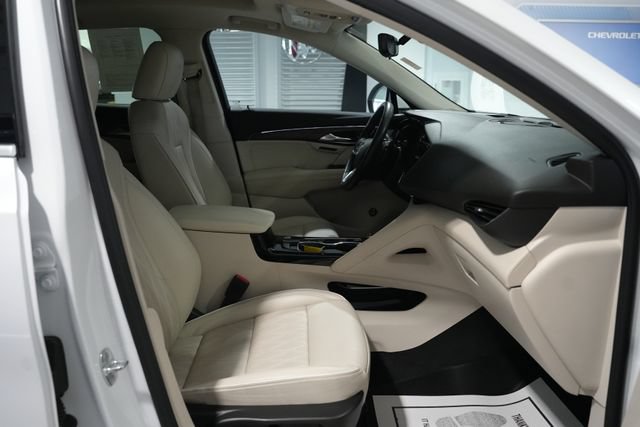 Used 2023 Buick Envision Avenir AWD/4WD image 22