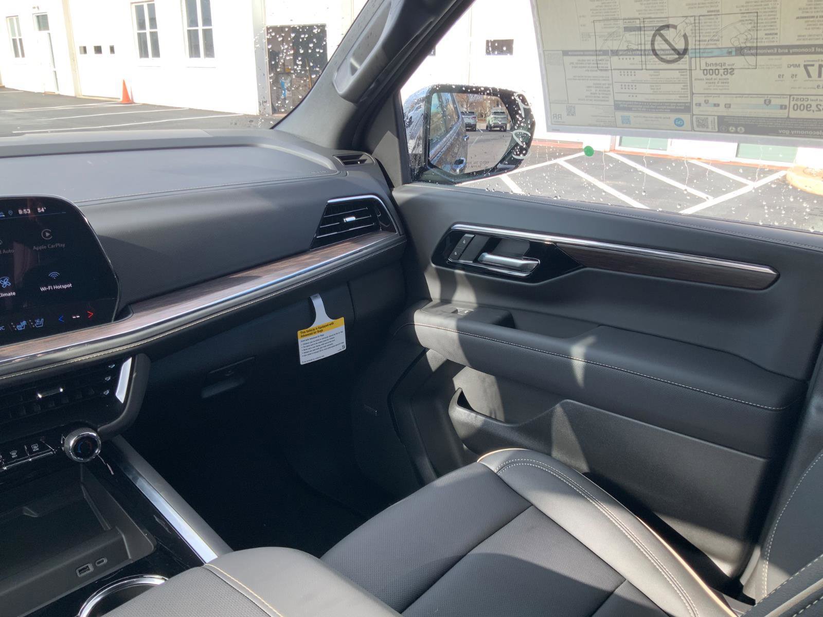 New 2026 Chevrolet Tahoe Premier w/ Sun And Tow Package AWD/4WD image 16