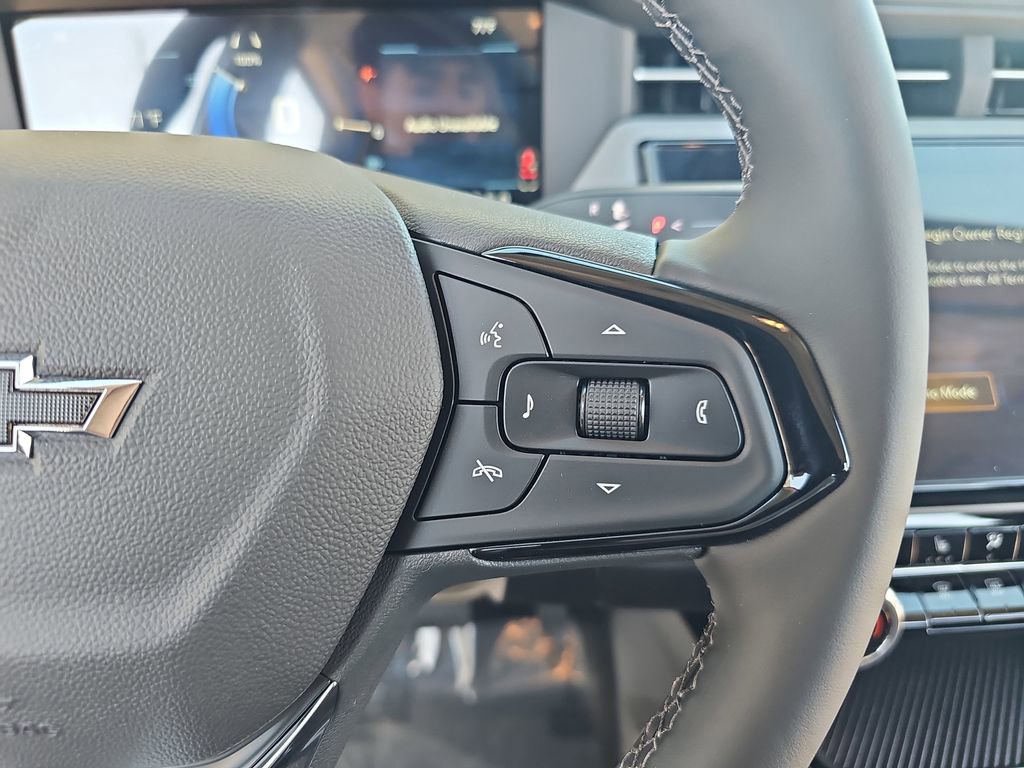 New 2027 Chevrolet Bolt LT w/ Comfort Package image 17