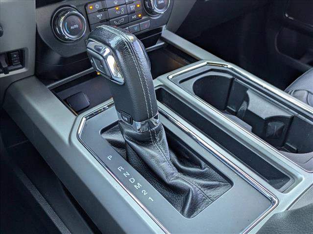 Used 2015 Ford F150 Lariat RWD image 12