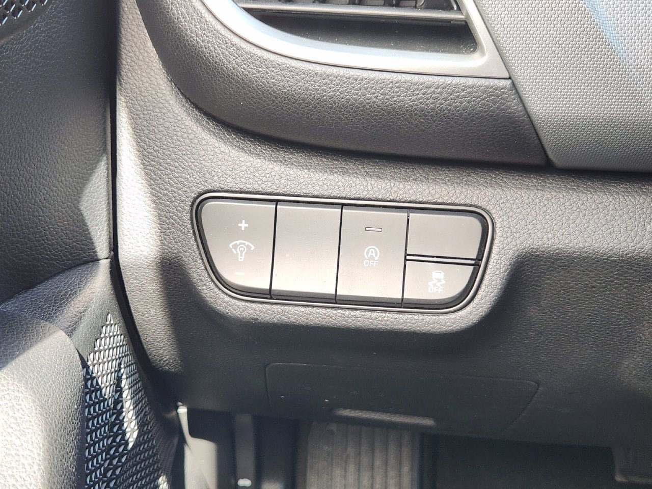 Used 2026 Kia Seltos LX FWD image 20