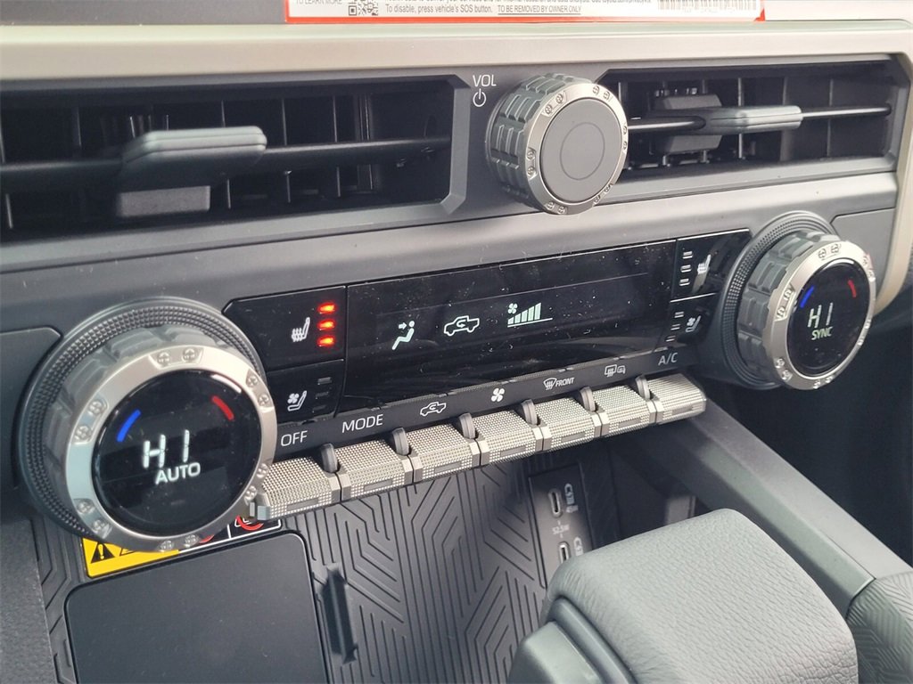 New 2025 Toyota Tacoma TRD Off-Road image 18