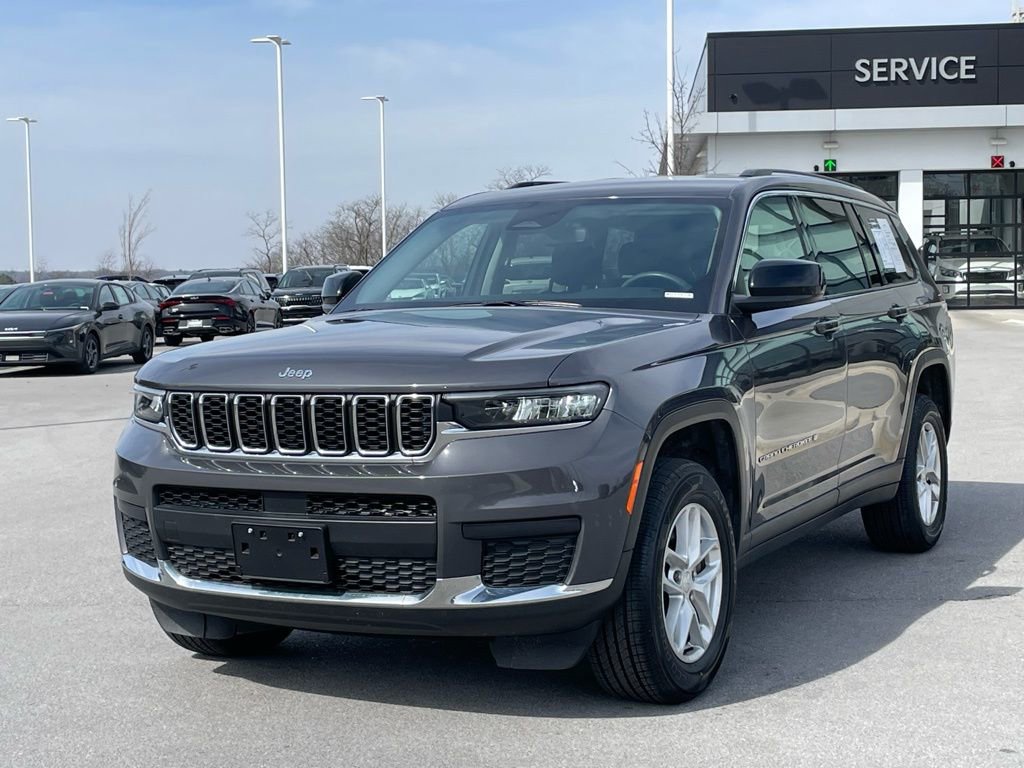 Used 2023 Jeep Grand Cherokee L Laredo w/ Luxury Tech Group I image 3