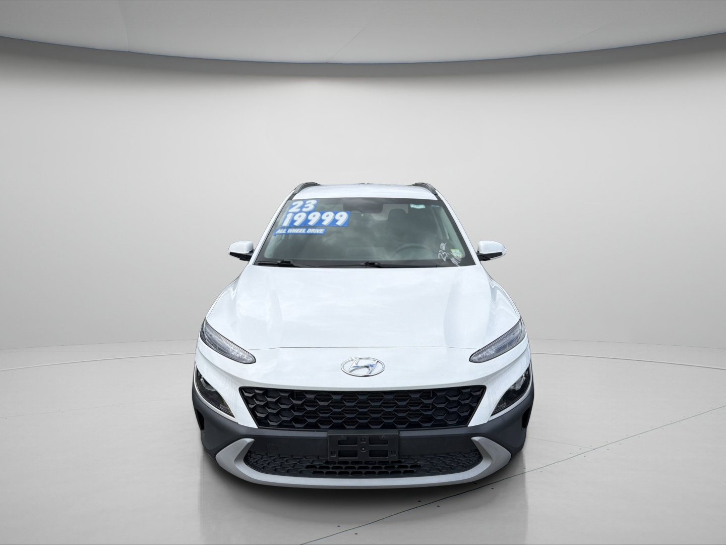 Used 2023 Hyundai Kona SEL AWD/4WD image 6