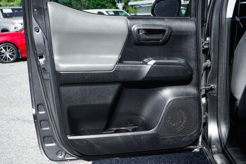 Used 2019 Toyota Tacoma SR w/ SR Convenience Package AWD/4WD image 29