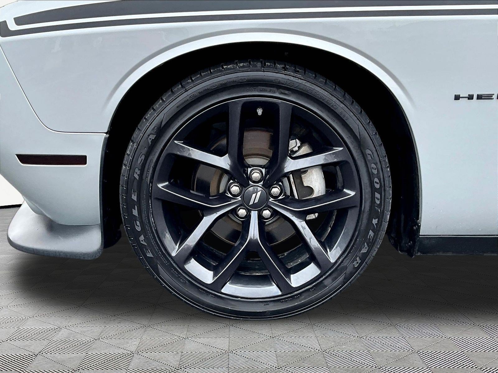 Used 2022 Dodge Challenger R/T w/ Blacktop Package RWD image 32