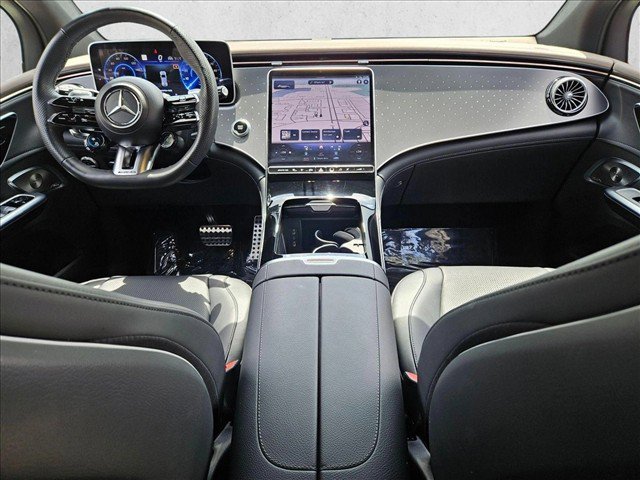 Used 2024 Mercedes-Benz EQE AMG 4MATIC SUV image 17
