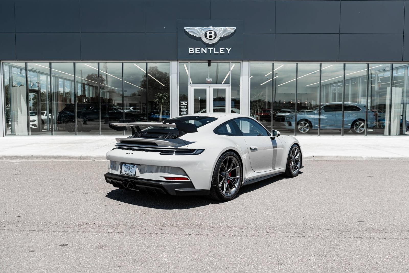 Used 2024 Porsche 911 GT3 RWD image 3