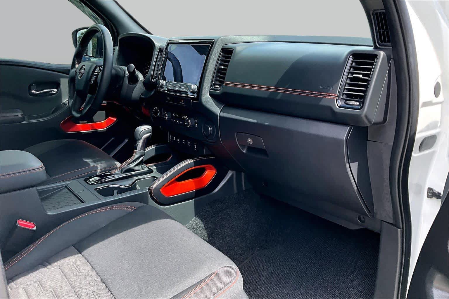 Used 2023 Nissan Frontier PRO-4X w/ Pro Convenience Package AWD/4WD image 19