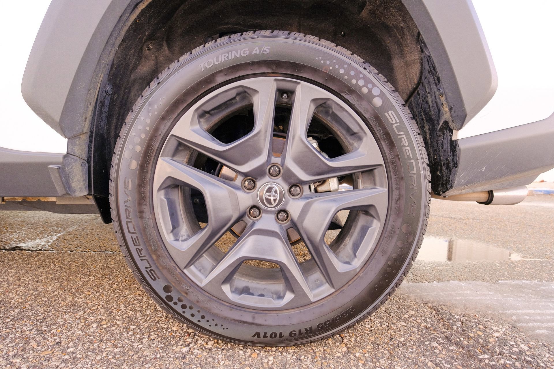 Used 2024 Toyota RAV4 Adventure image 39