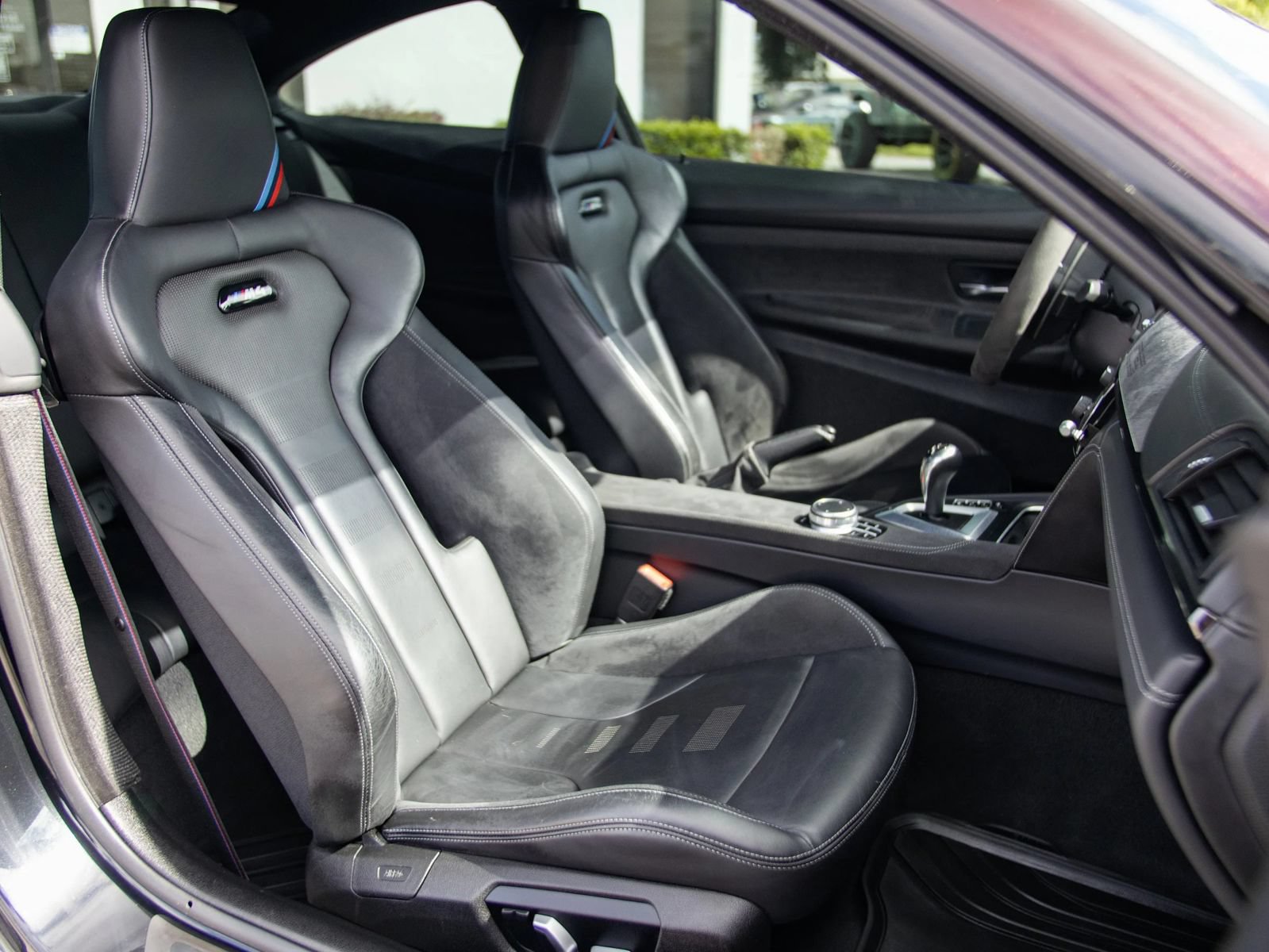 Used 2019 BMW M4 CS RWD image 38