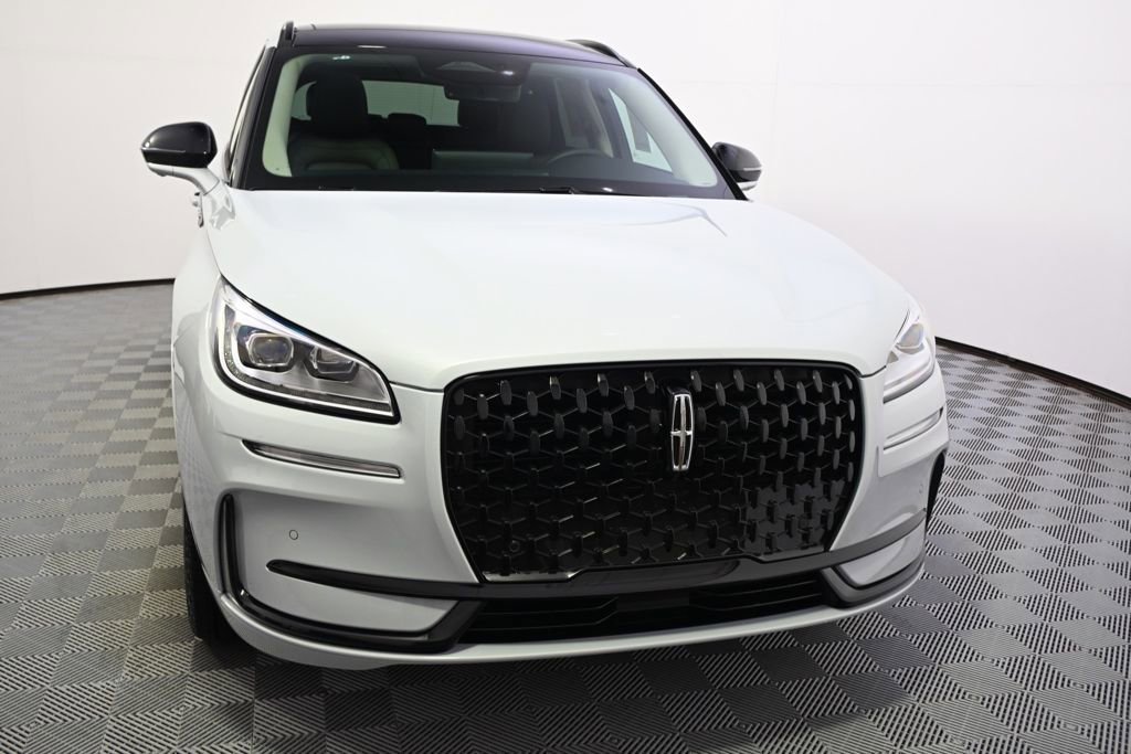 New 2026 Lincoln Corsair Reserve w/ Jet Appearance Package image 9