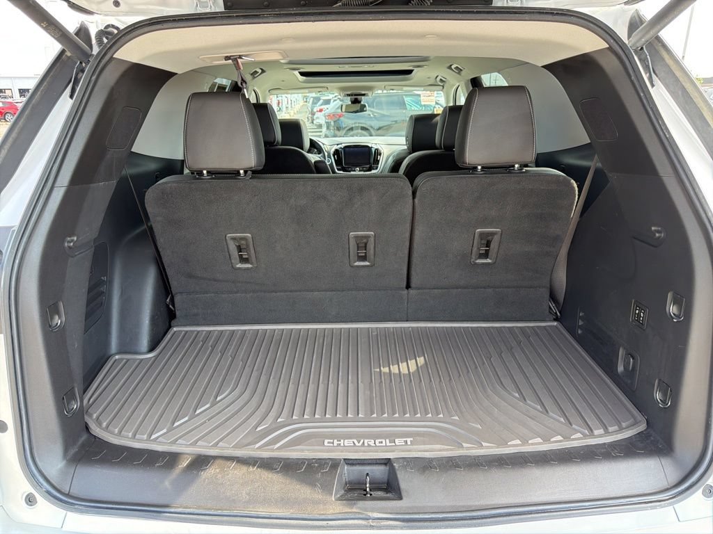Used 2021 Chevrolet Traverse High Country AWD/4WD image 13