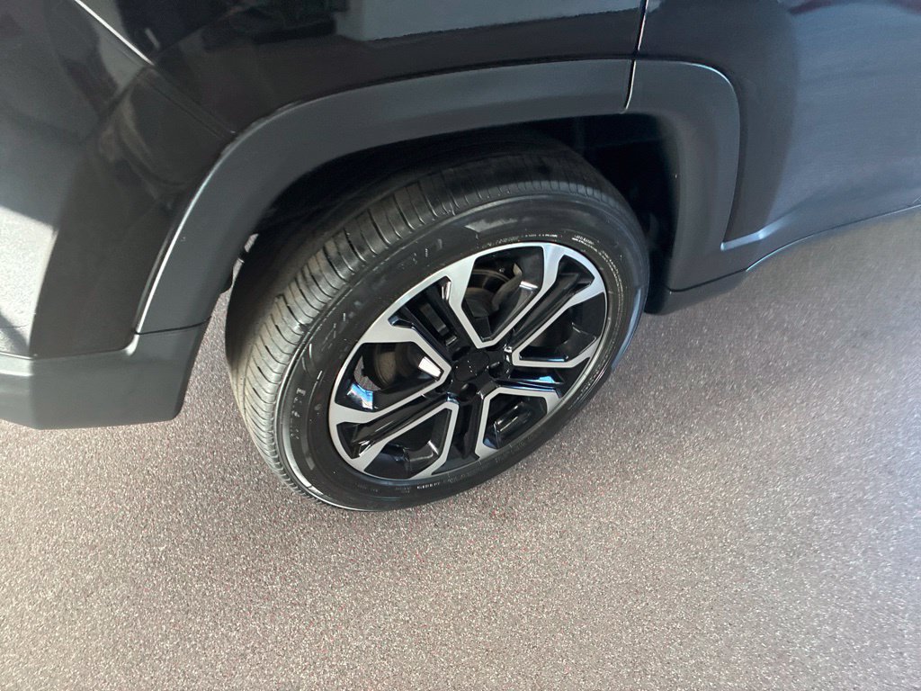 Certified 2023 Jeep Compass Limited AWD/4WD image 26