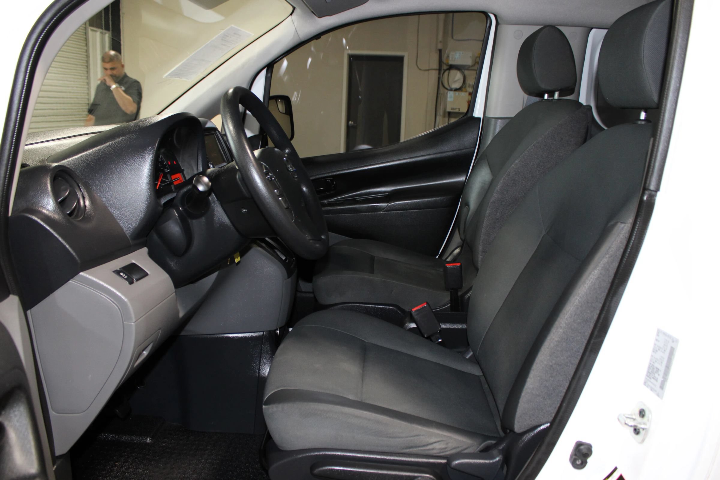 Used 2021 Nissan NV200 S FWD image 8