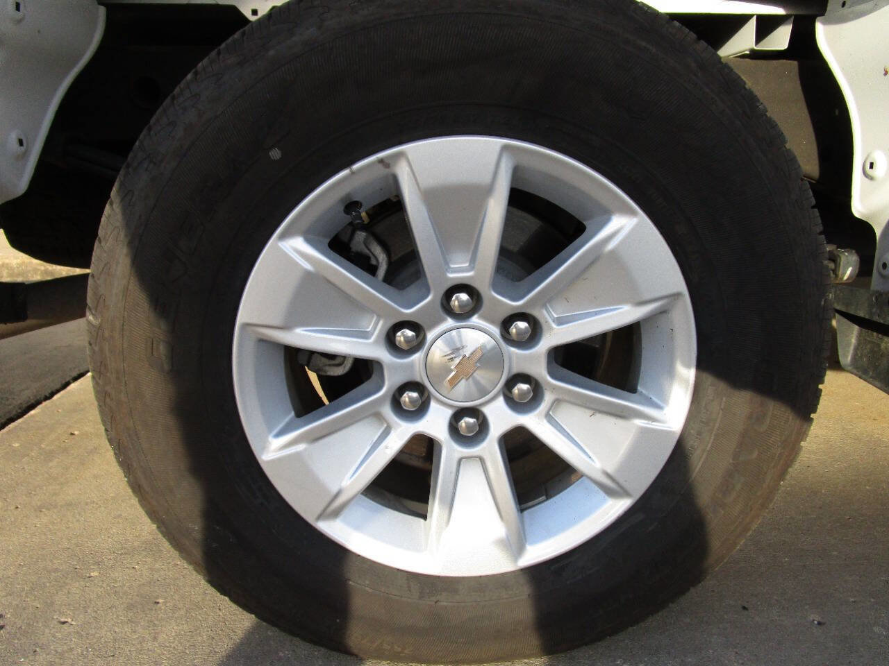 Used 2024 Chevrolet Silverado 1500 W/T w/ WT Fleet Convenience Package image 9