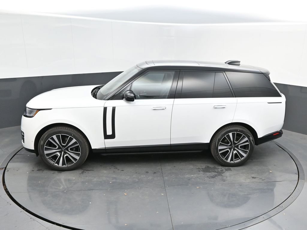 New 2025 Land Rover Range Rover SE AWD/4WD image 35