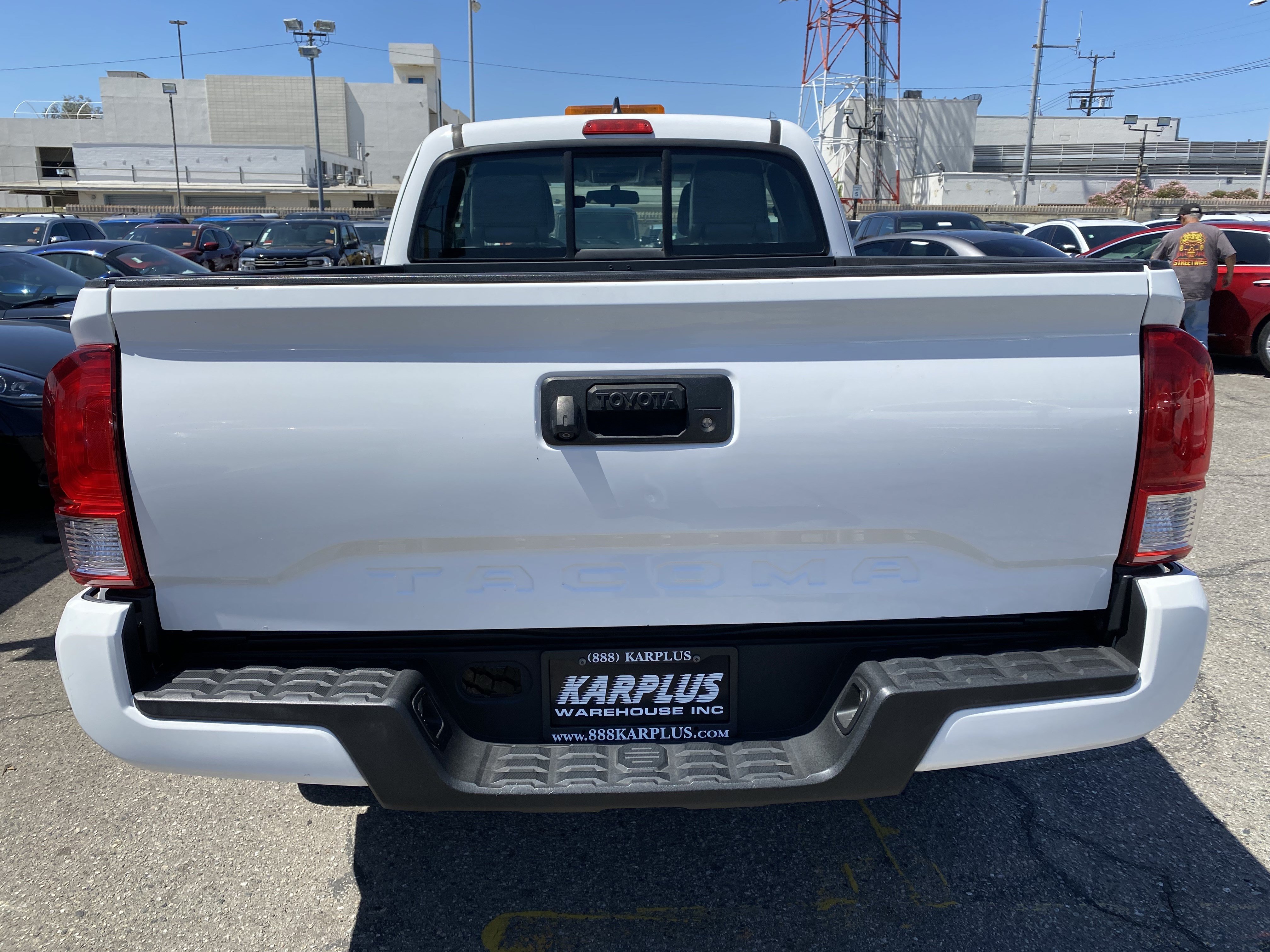 Used 2016 Toyota Tacoma SR RWD image 11