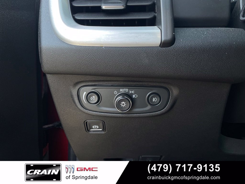 Used 2020 GMC Terrain SLT w/ Preferred Package FWD image 13